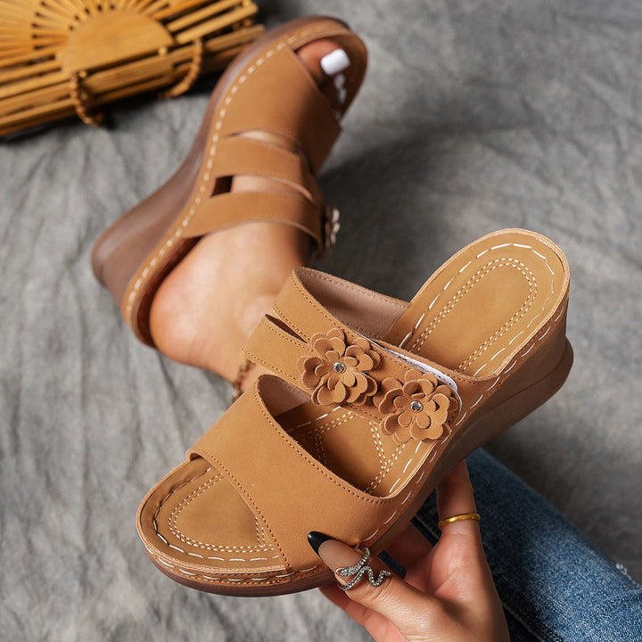 Alina Maren Sandal