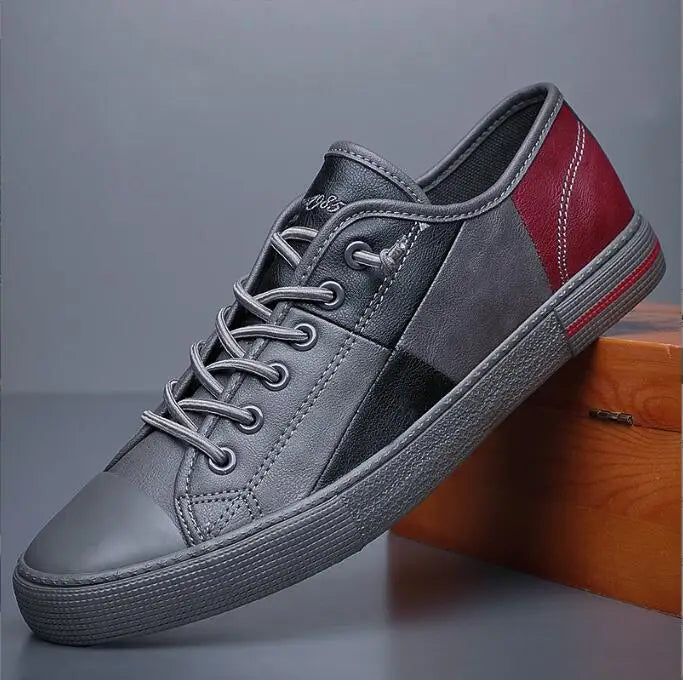 Men Leather Loafers 2025 New Autumn Breathable Men Casual Shoes Lace Up Male Driving Shoes Comfortable Sneakers