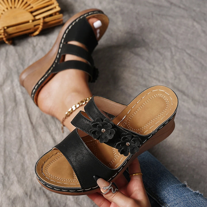 Alina Maren Sandal