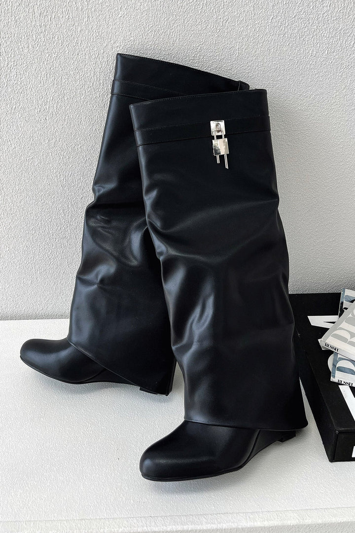 Evangeline Dunmore Knee High Boots